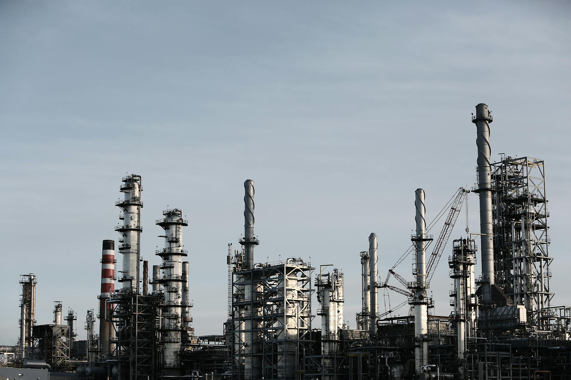 Нафта падає, біржі зростають: наслідки ізраїльсько-іранського конфлікту