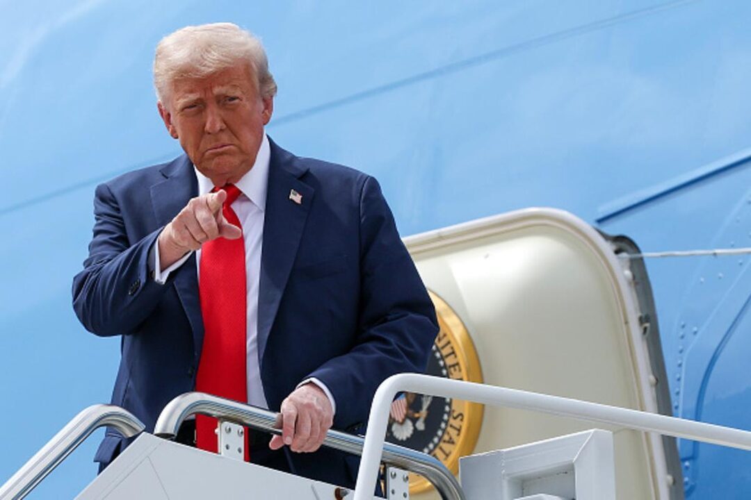 Трамп запускає “Золоту карту”: шлях до США за інвестиції